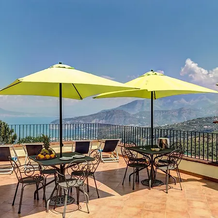 Romita Hotel SantʼAgata sui Due Golfi