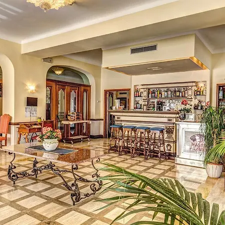Romita Hotel SantʼAgata sui Due Golfi
