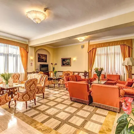 Romita Hotel 3*