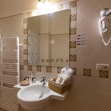 Hotel Romita